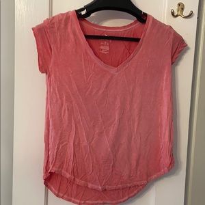 American Eagle V-neck t-shirt